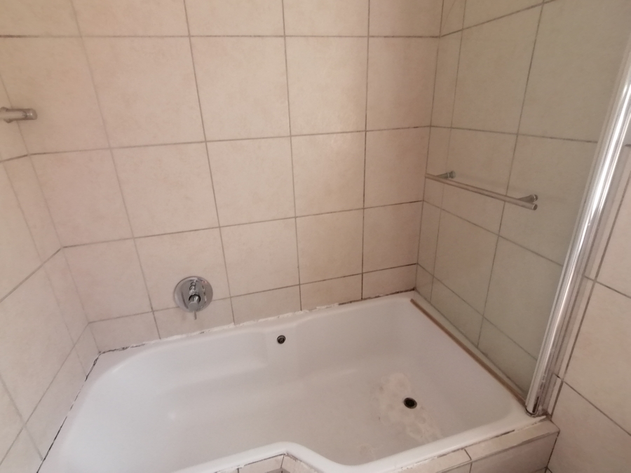 2 Bedroom Property for Sale in Windsor Park Eastern Cape